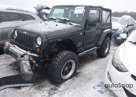 2011 Jeep Wrangler Sport z USA, uszkodzony, nr VIN 1J4AA2D11BL530277